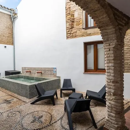 Delightful Steps From Cordoba's Wonders Apartment Cordoba